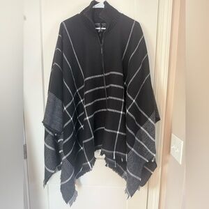 London Fog Plaid Ruana (Poncho)